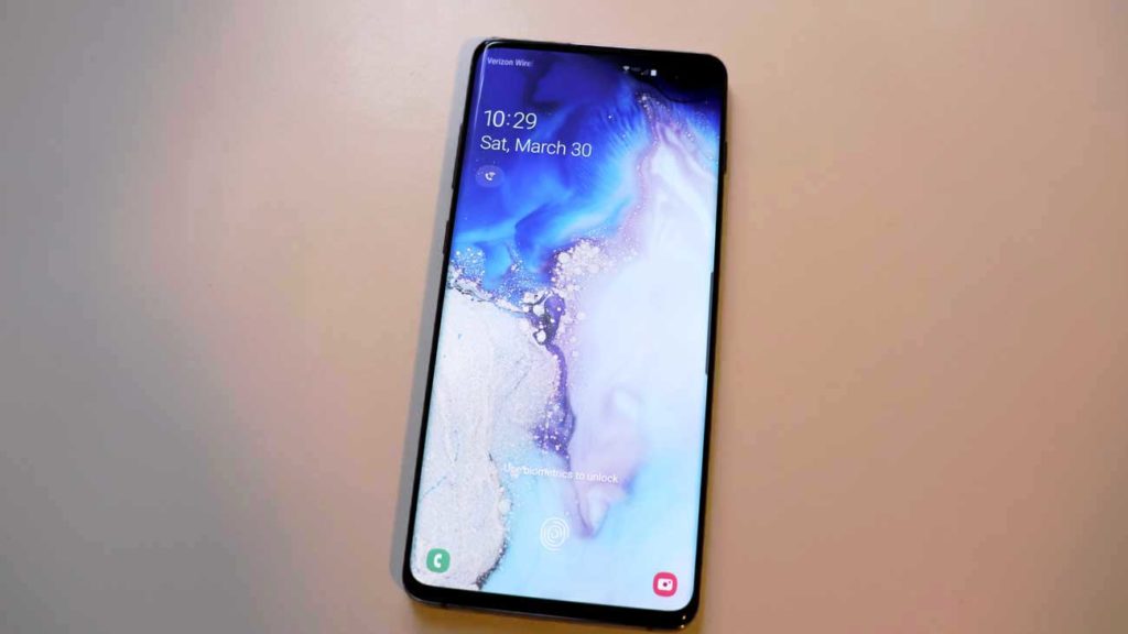 Samsung Galaxy S10+ smartphone